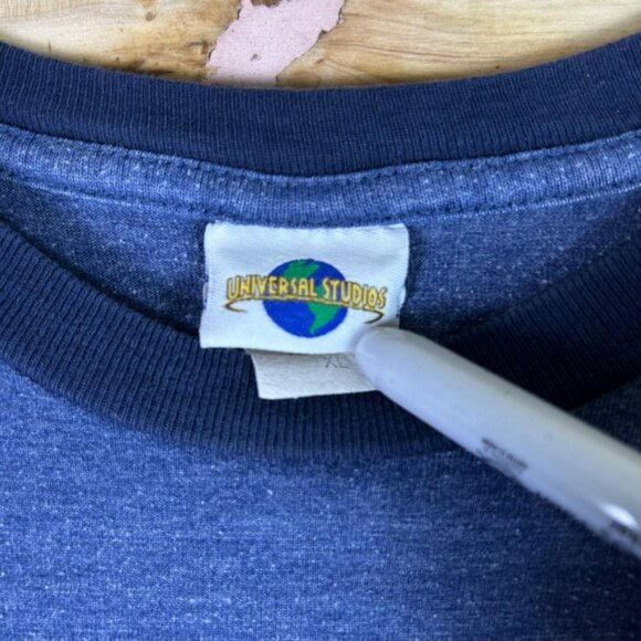 Universal Studios E.T. T-Shirt Youth XL Blue Bicycle Jump the Moon Movie Shirt - Picture 4 of 7